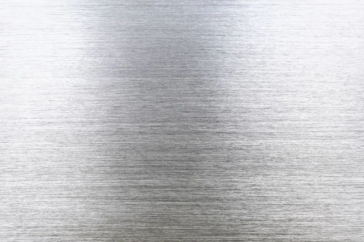 Frisch produzierte Aluminiumplatte - Qualität und Präzision für vielfältige Einsatzmöglichkeiten.